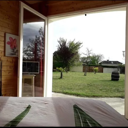 Climatisé Avec Piscine Sur Les Hauteurs De Cahors