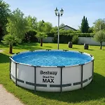 Climatise Avec Piscine Sur Les Hauteurs De *