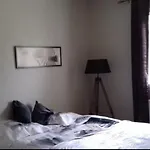 Climatise Avec Piscine Sur Les Hauteurs De *