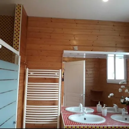 Сasa de vacaciones Climatisé Avec Piscine Sur Les Hauteurs De Cahors